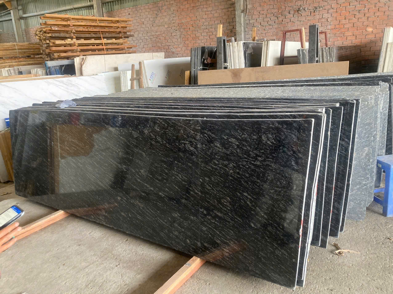 Thi Công Đá Hoa Cương Tại Quận 5