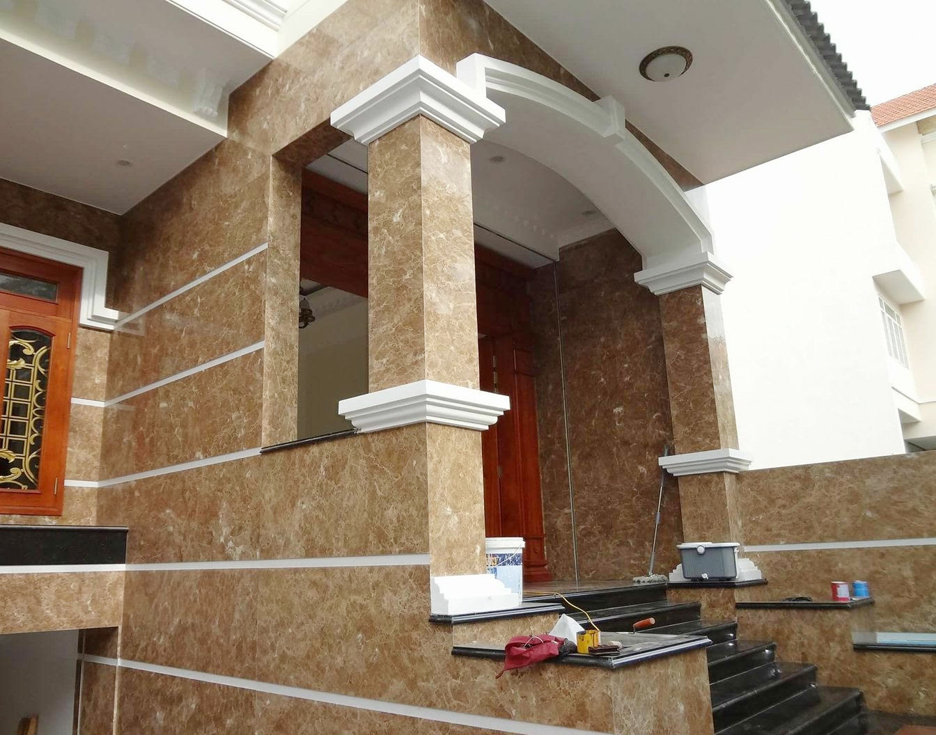 Ốp Đá Hoa Cương Mặt Tiền Tại Bến Cát