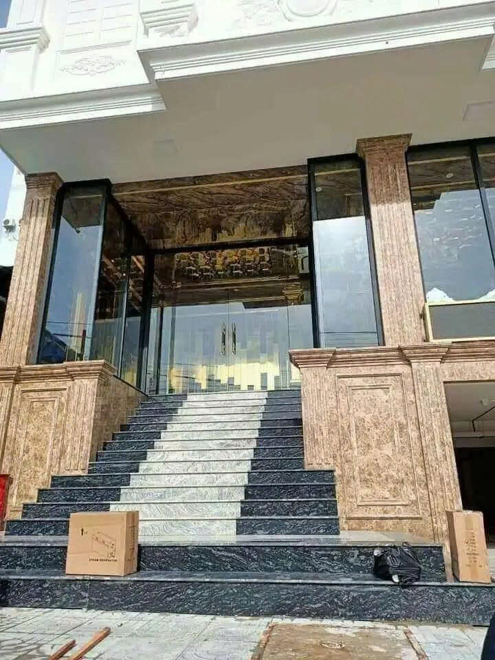 Ốp Đá Hoa Cương Mặt Tiền Tại Phú Nhuận