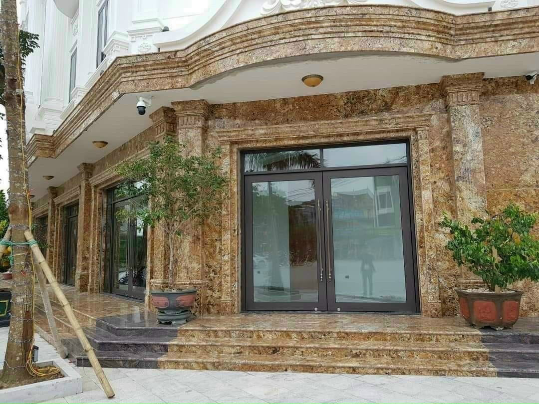 Ốp Đá Hoa Cương Mặt Tiền Tại Thuận An