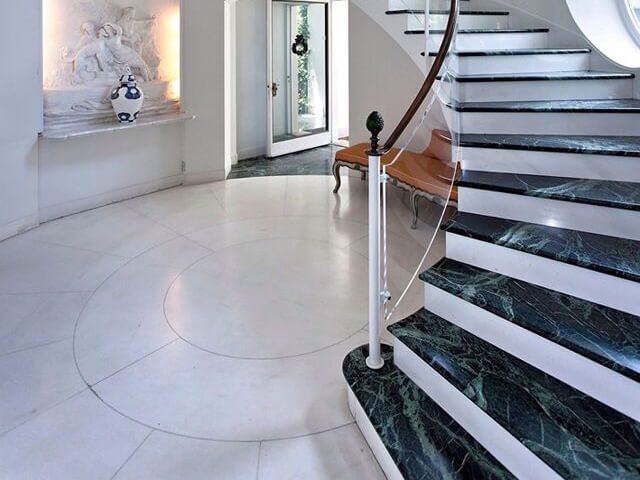 Ốp Đá Cầu Thang Tại Quận 10